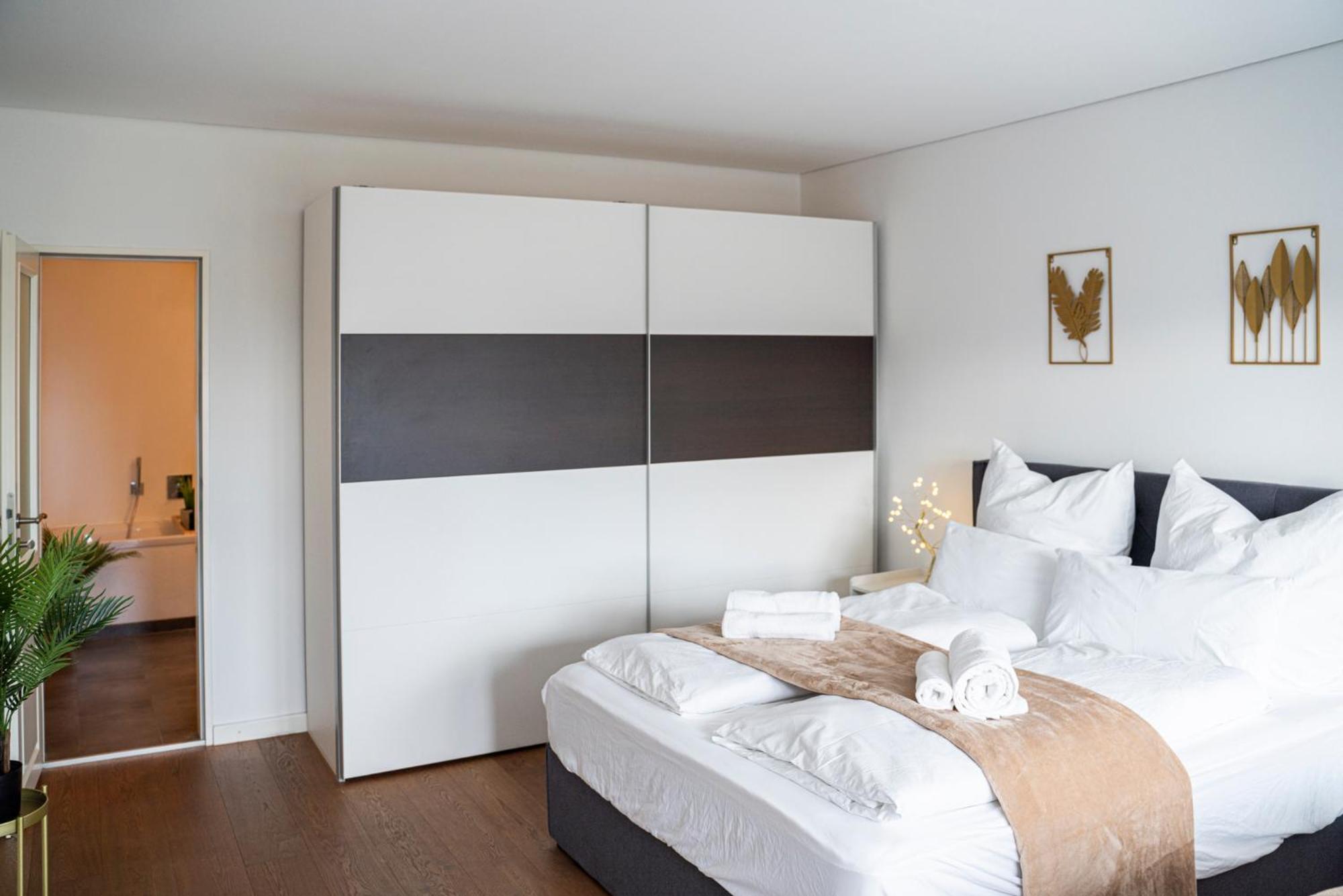 ローゼンハイム130M2 Loft - Balkon, Smart Tv, Badewanne, Kaffeeアパートメント エクステリア 写真