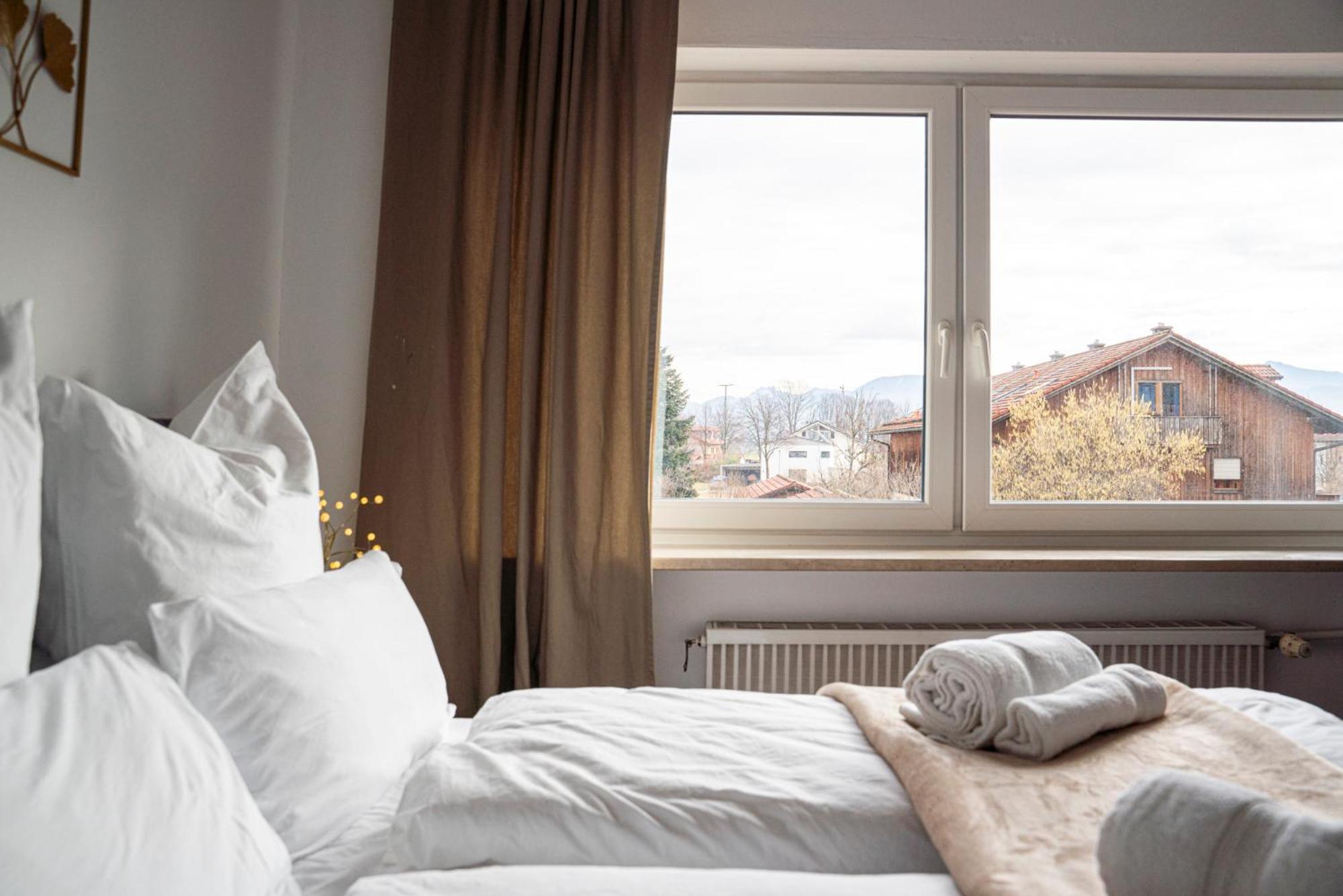 ローゼンハイム130M2 Loft - Balkon, Smart Tv, Badewanne, Kaffeeアパートメント エクステリア 写真