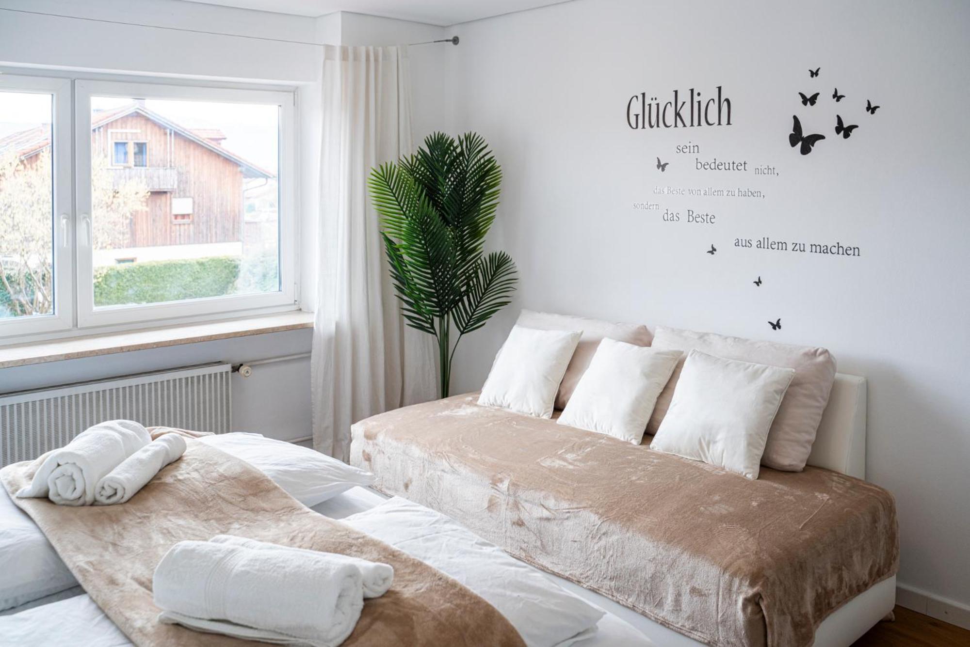ローゼンハイム130M2 Loft - Balkon, Smart Tv, Badewanne, Kaffeeアパートメント エクステリア 写真