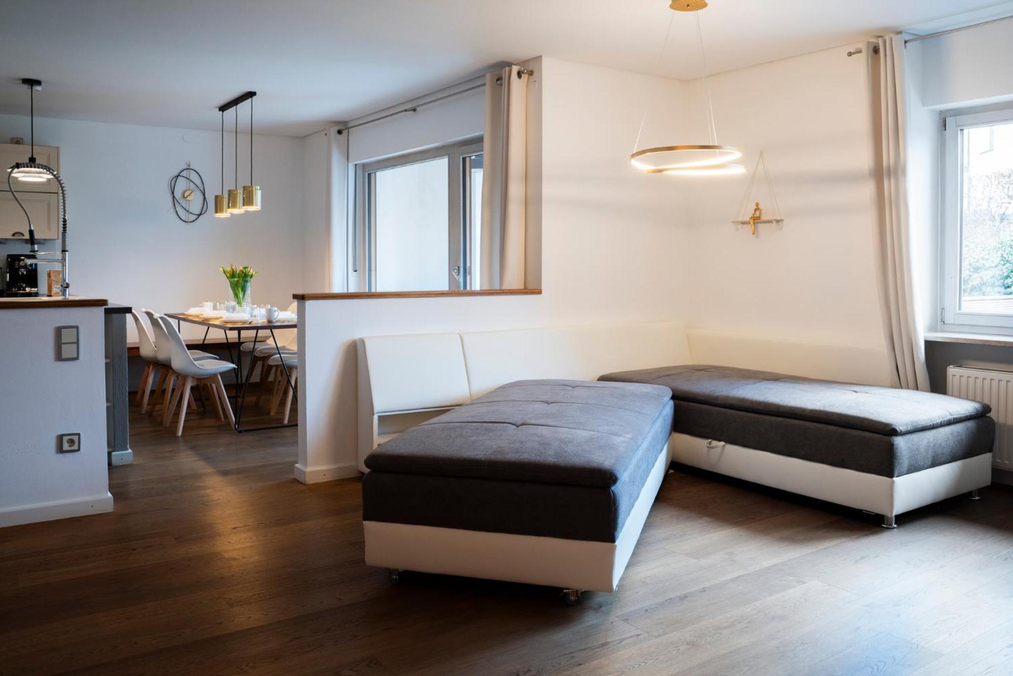 ローゼンハイム130M2 Loft - Balkon, Smart Tv, Badewanne, Kaffeeアパートメント エクステリア 写真