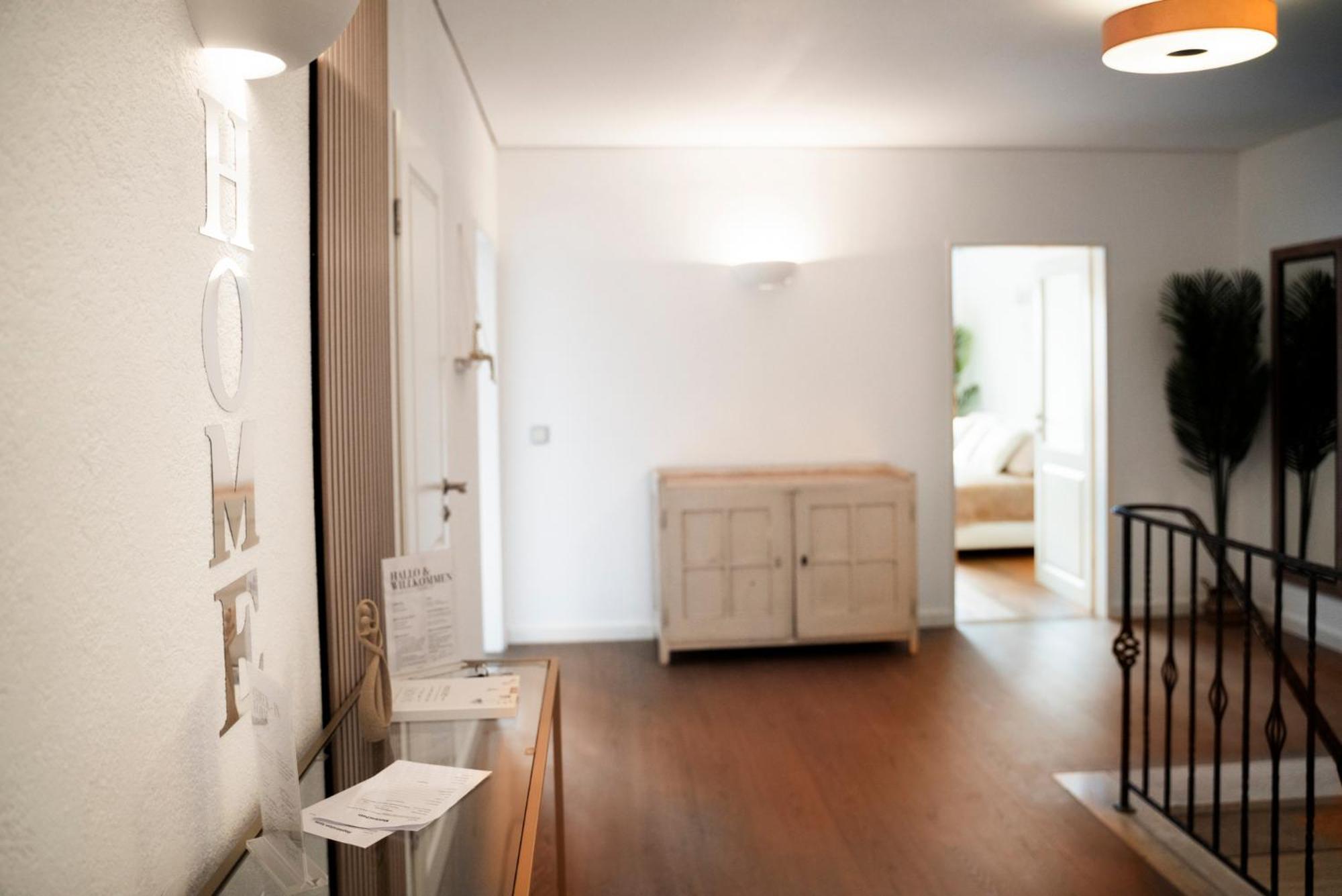 ローゼンハイム130M2 Loft - Balkon, Smart Tv, Badewanne, Kaffeeアパートメント エクステリア 写真