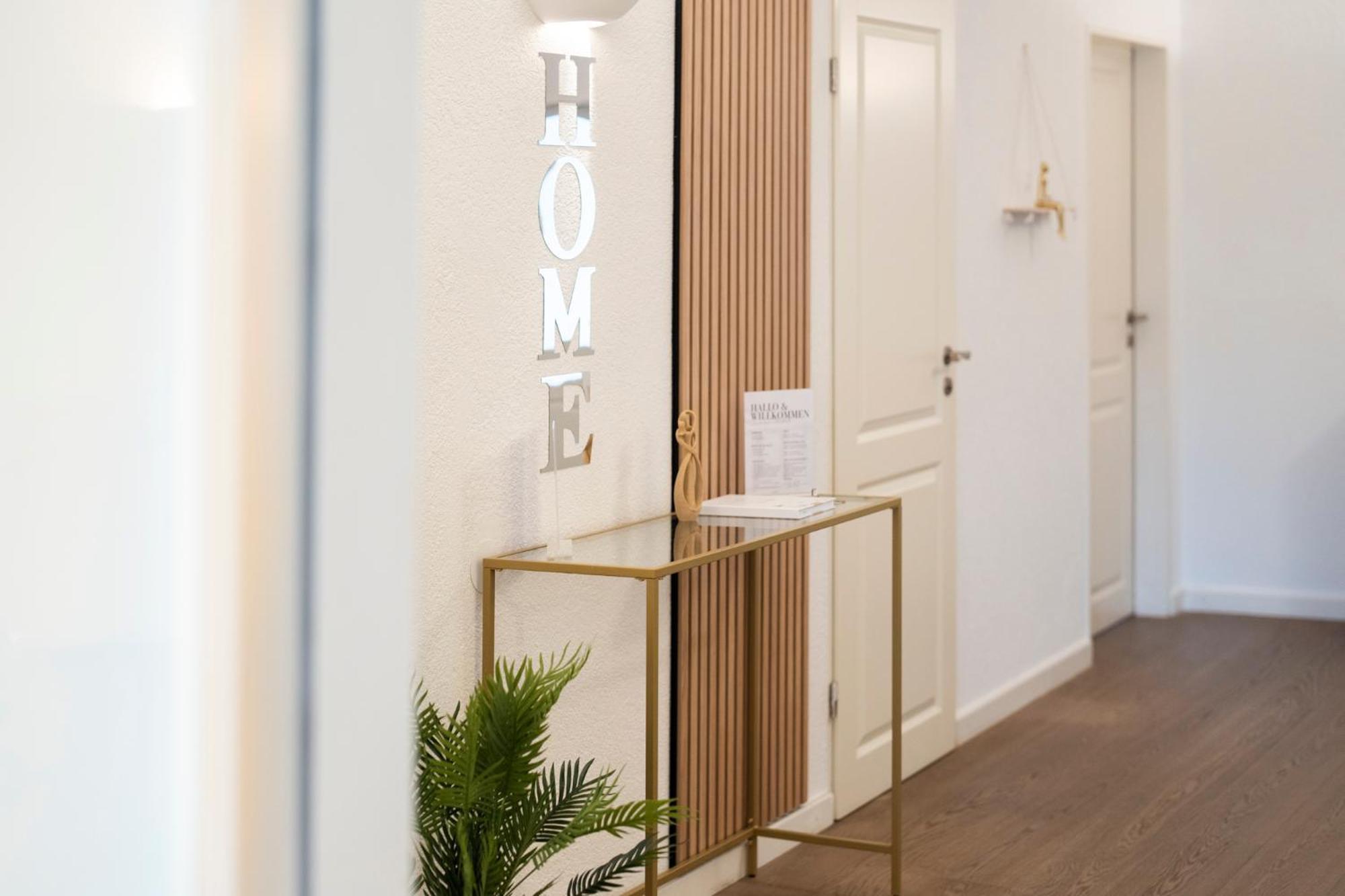 ローゼンハイム130M2 Loft - Balkon, Smart Tv, Badewanne, Kaffeeアパートメント エクステリア 写真