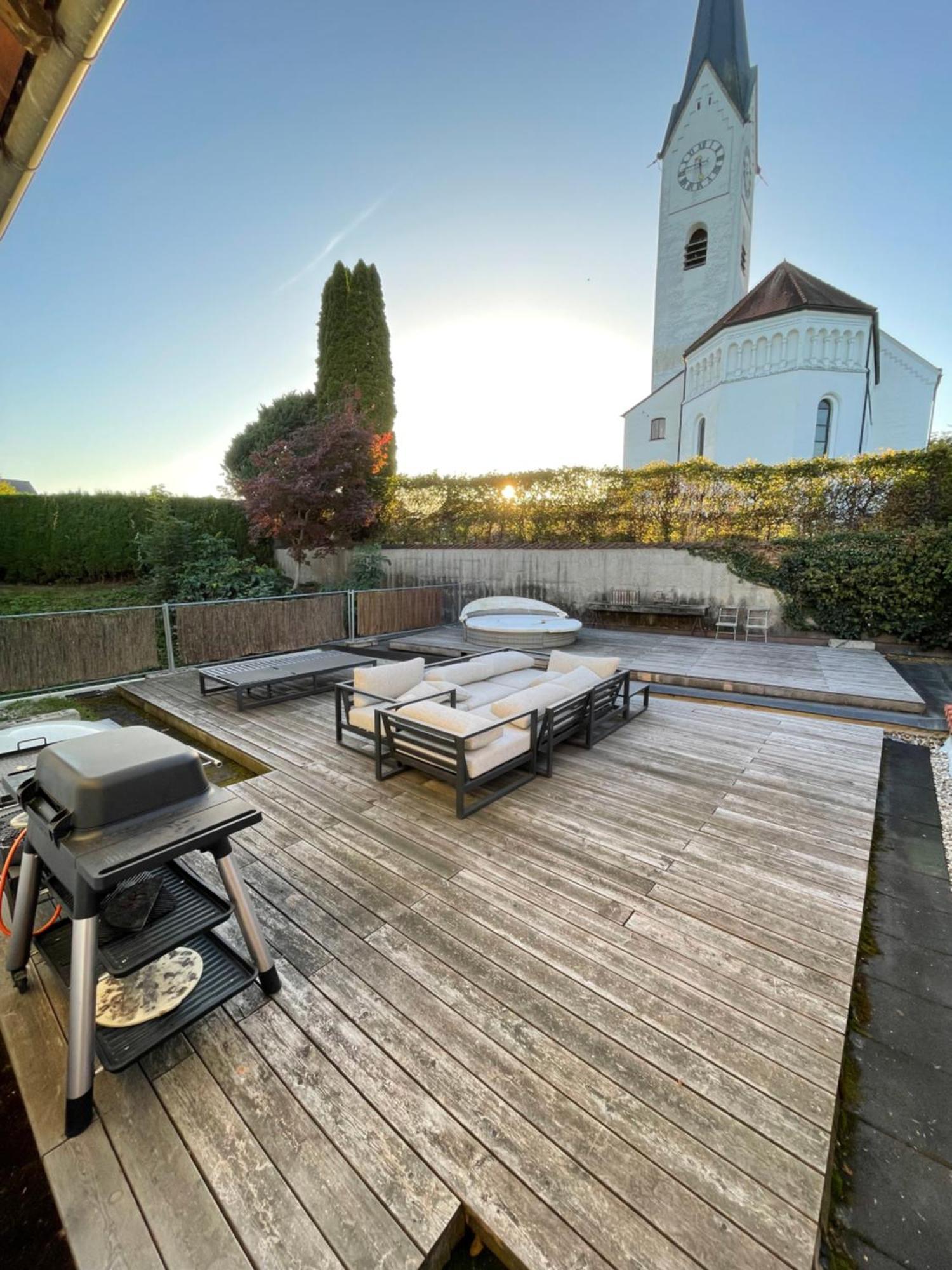 ローゼンハイム130M2 Loft - Balkon, Smart Tv, Badewanne, Kaffeeアパートメント エクステリア 写真